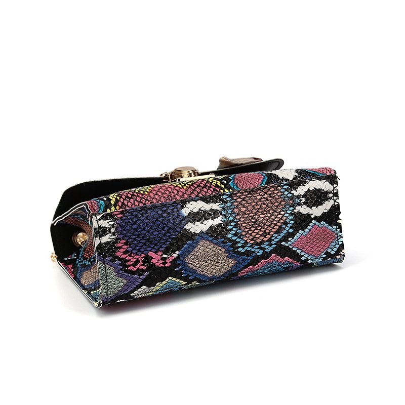 Retro Snake Skin Prints Crossbody Bag & New Fashion Serpentine Scarf chain Shoulder Bag Top-Handle Mini Square Bag
