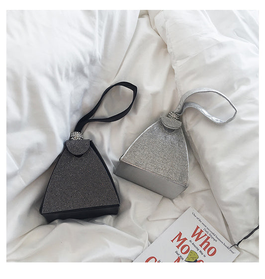 Fashion mini bag with diamonds new style triangle bag