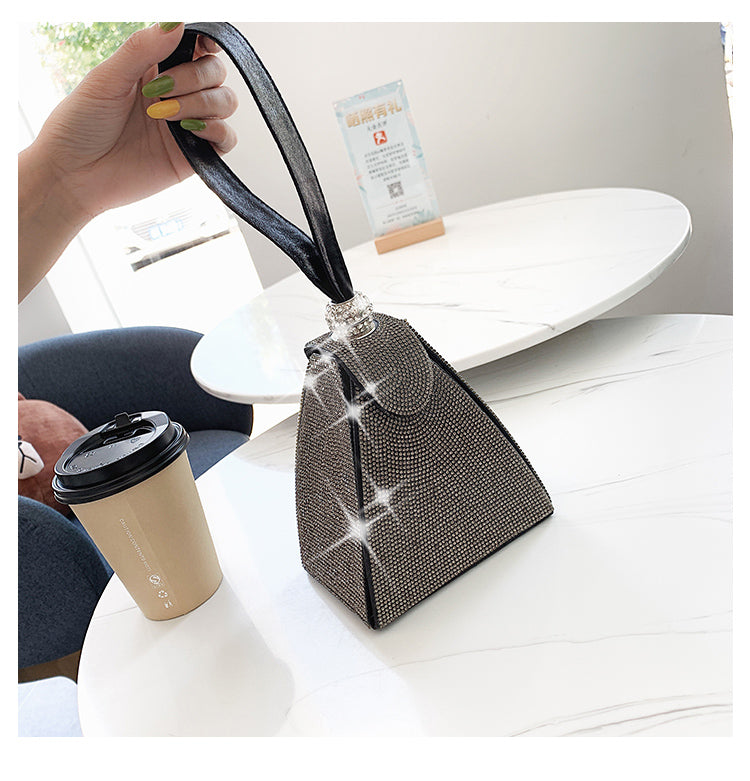 Fashion mini bag with diamonds new style triangle bag