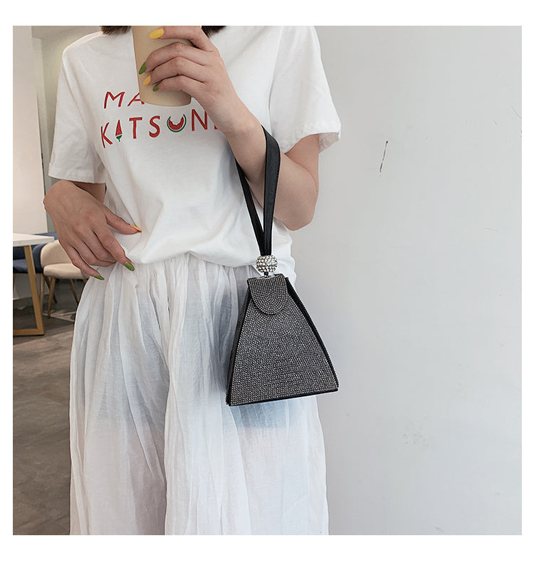 Fashion mini bag with diamonds new style triangle bag