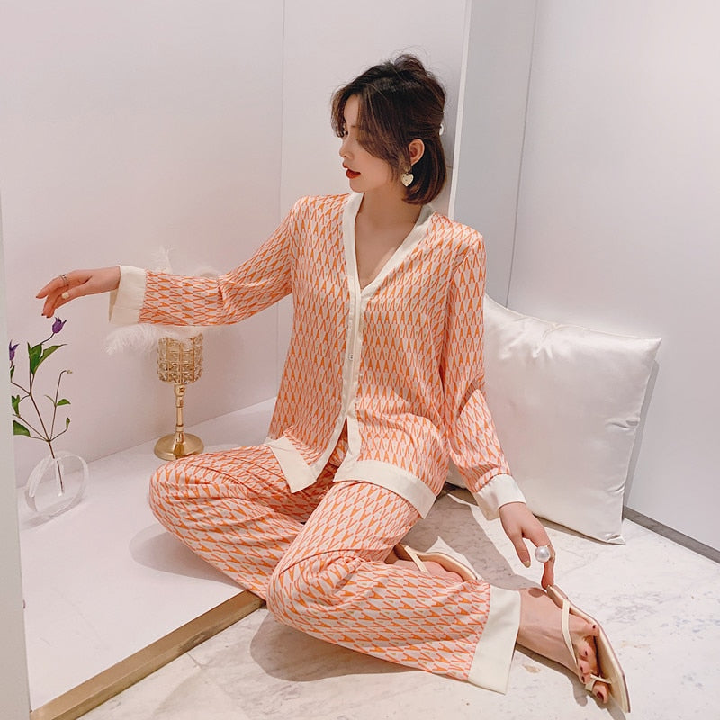 QSROCIO Women & Pajamas Set V Neck Design Luxury Cross Letter Print Sleepwear Silk Like Home Clothes XXXXL Large Size Nightwear