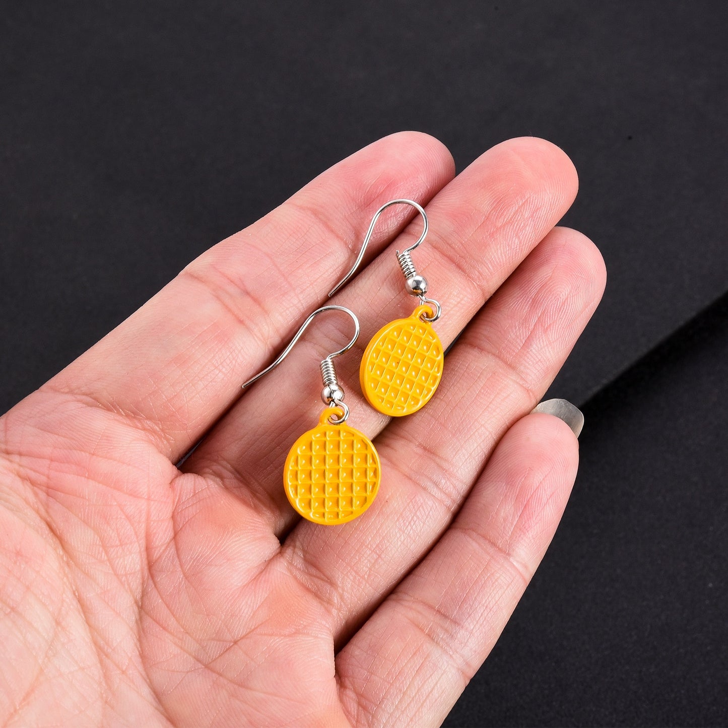 Stranger things Eggo Earrings Eleven Waffle Earrings American thriller TV series Sliver Color Earrings for women party