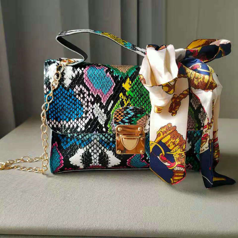 Retro Snake Skin Prints Crossbody Bag & New Fashion Serpentine Scarf chain Shoulder Bag Top-Handle Mini Square Bag