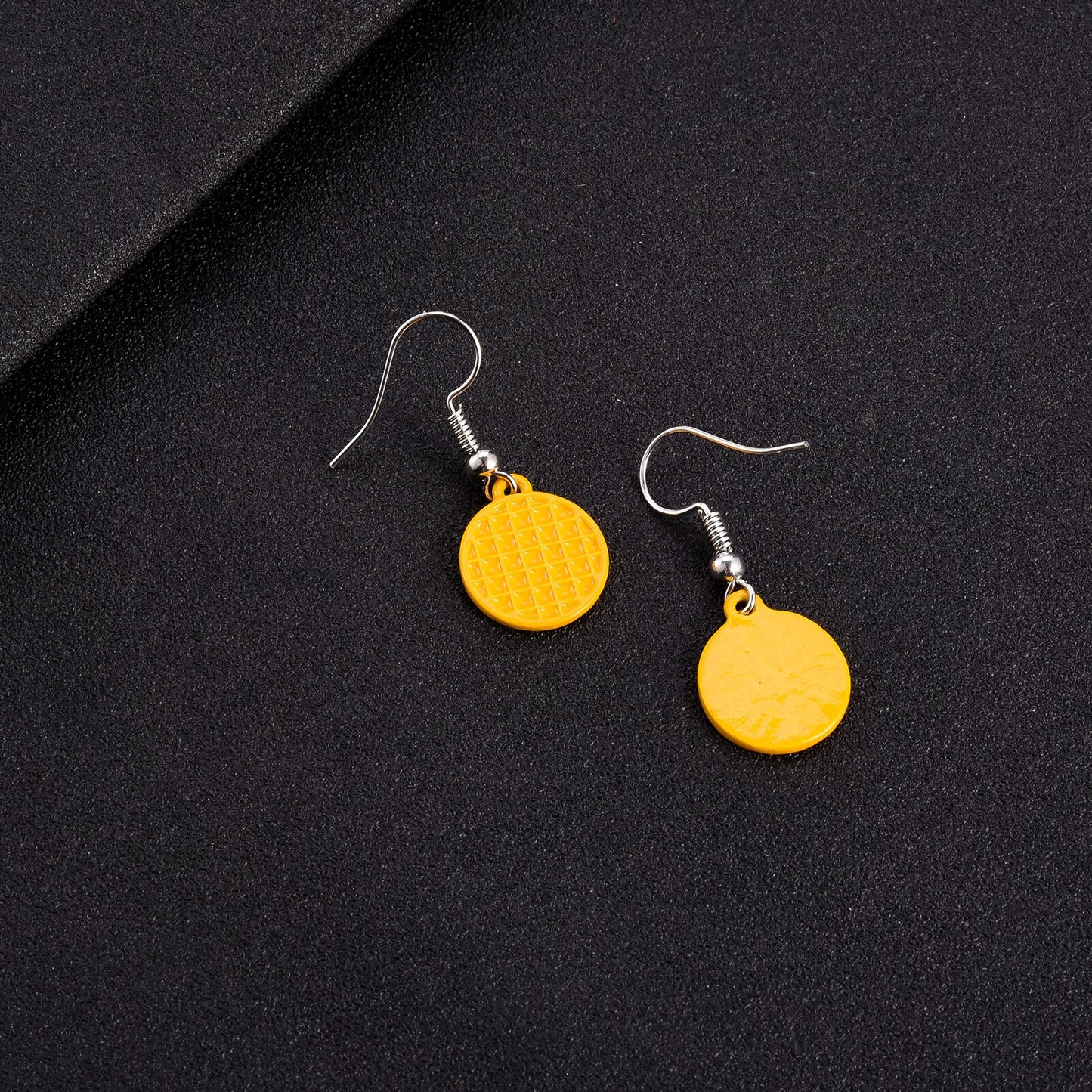 Stranger things Eggo Earrings Eleven Waffle Earrings American thriller TV series Sliver Color Earrings for women party