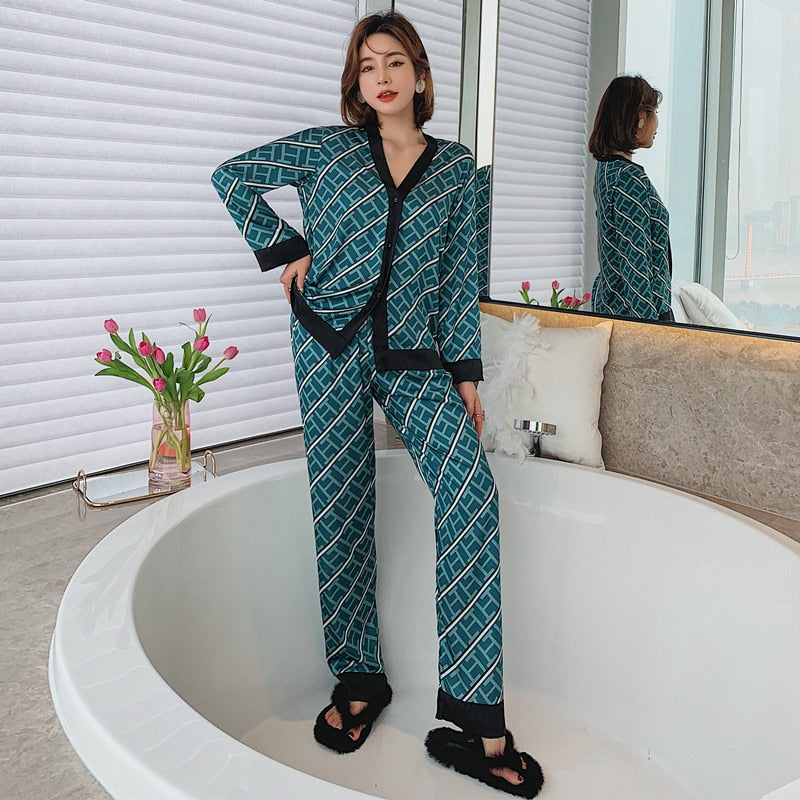 QSROCIO Women & Pajamas Set V Neck Design Luxury Cross Letter Print Sleepwear Silk Like Home Clothes XXXXL Large Size Nightwear